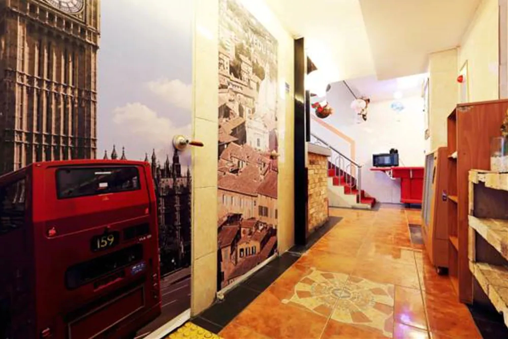 Hotel Vedu Juan Station