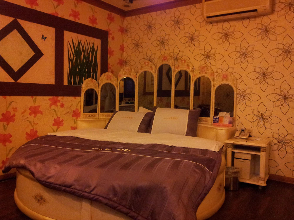 Hotel Vedu Juan Station