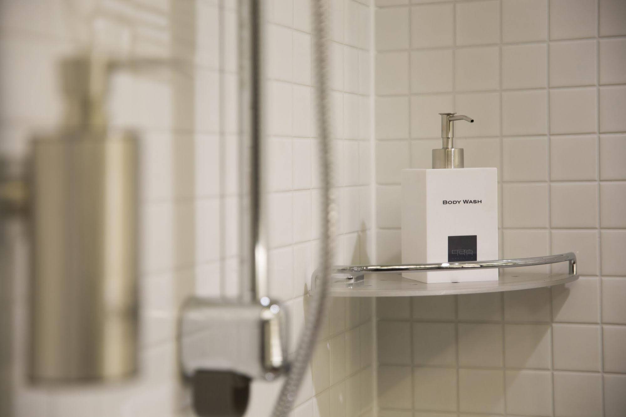 Incheon Airport Capsule Hotel DarakHyu