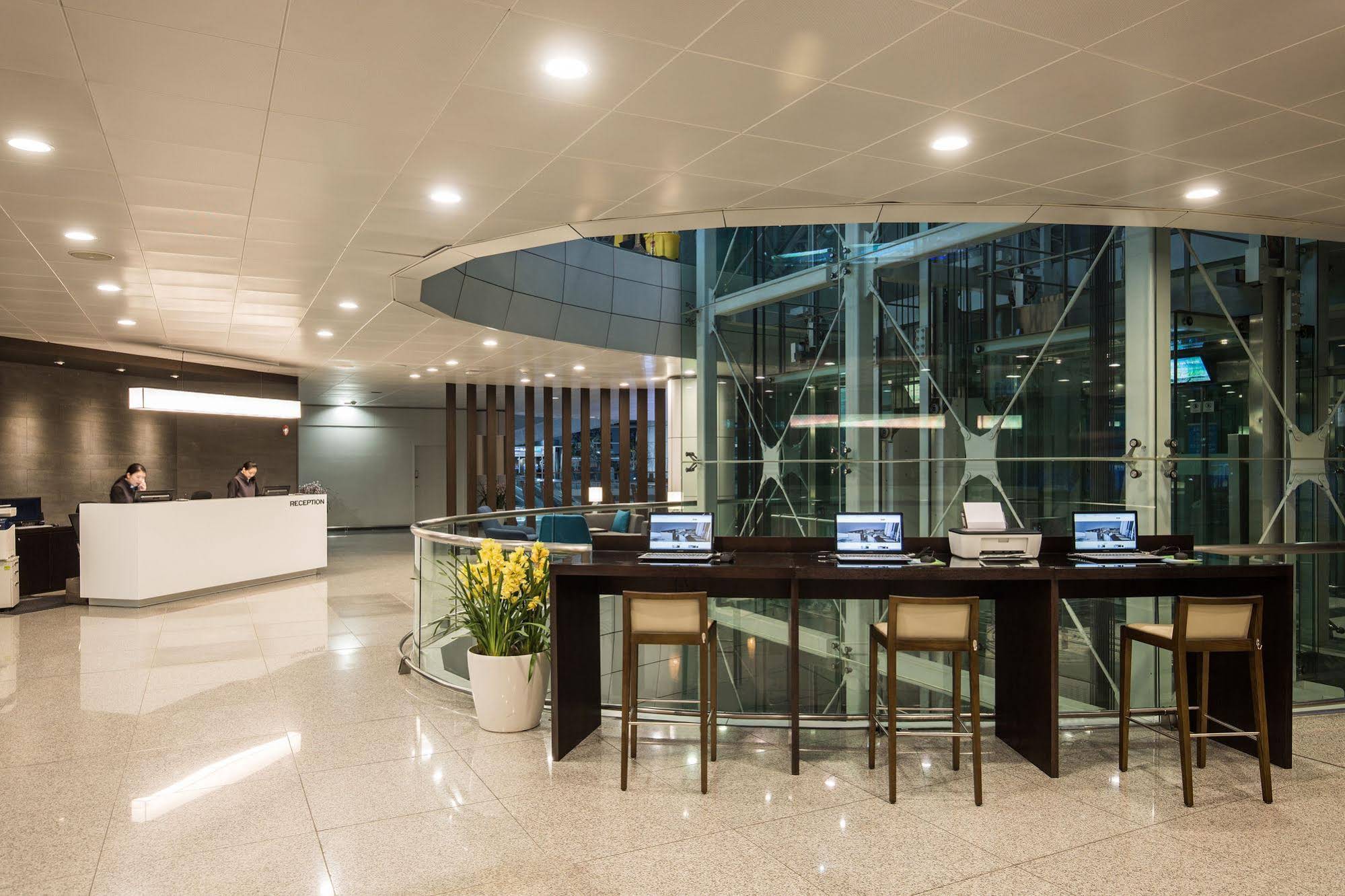 Incheon Airport Capsule Hotel DarakHyu