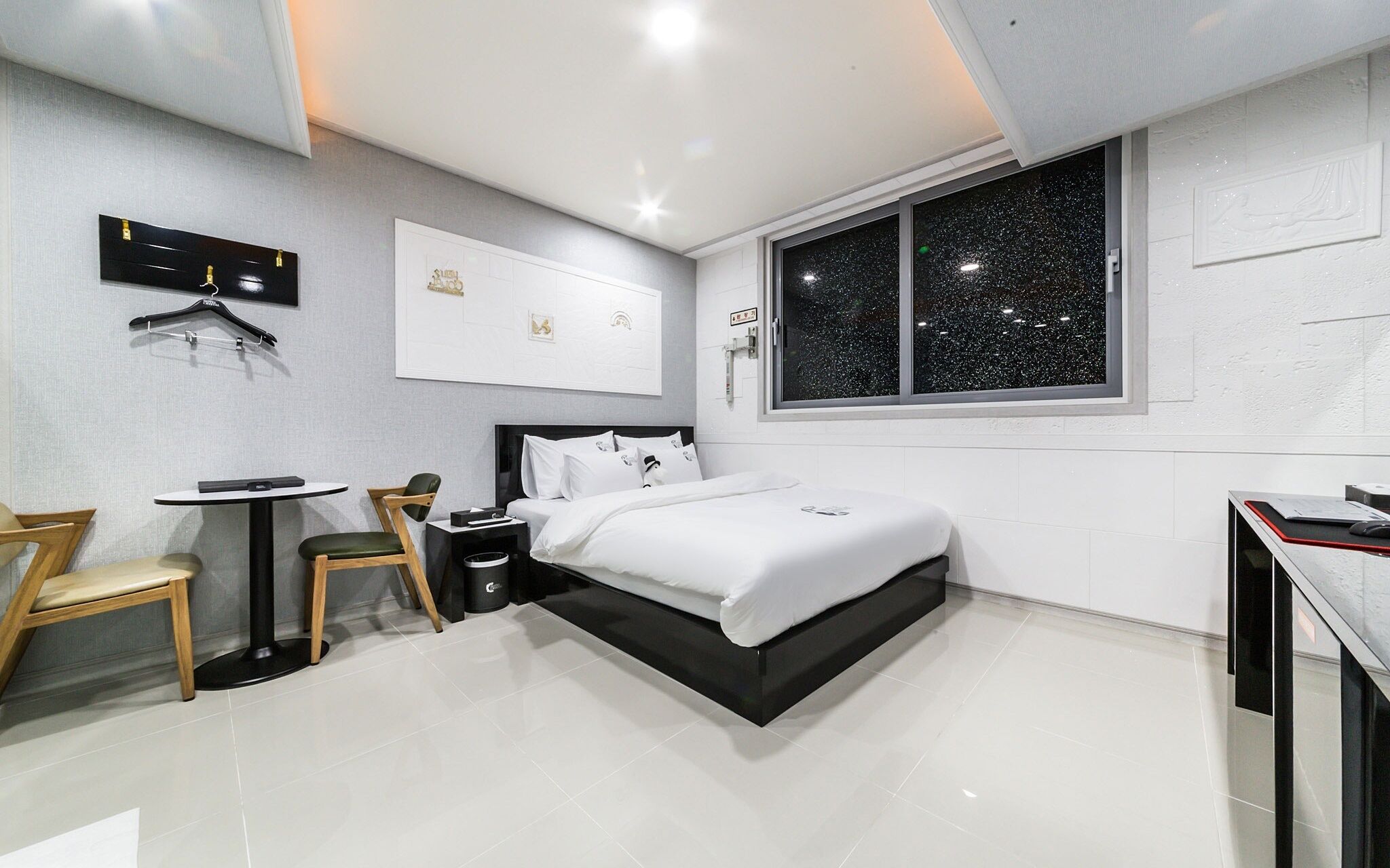 Incheon Crystal Hotel