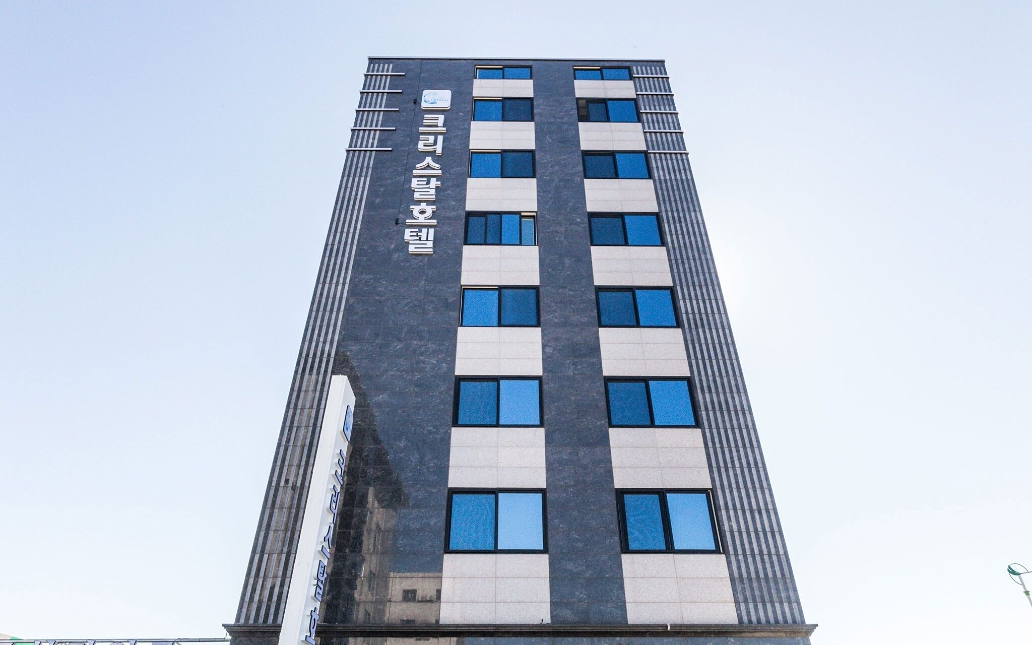 Incheon Crystal Hotel
