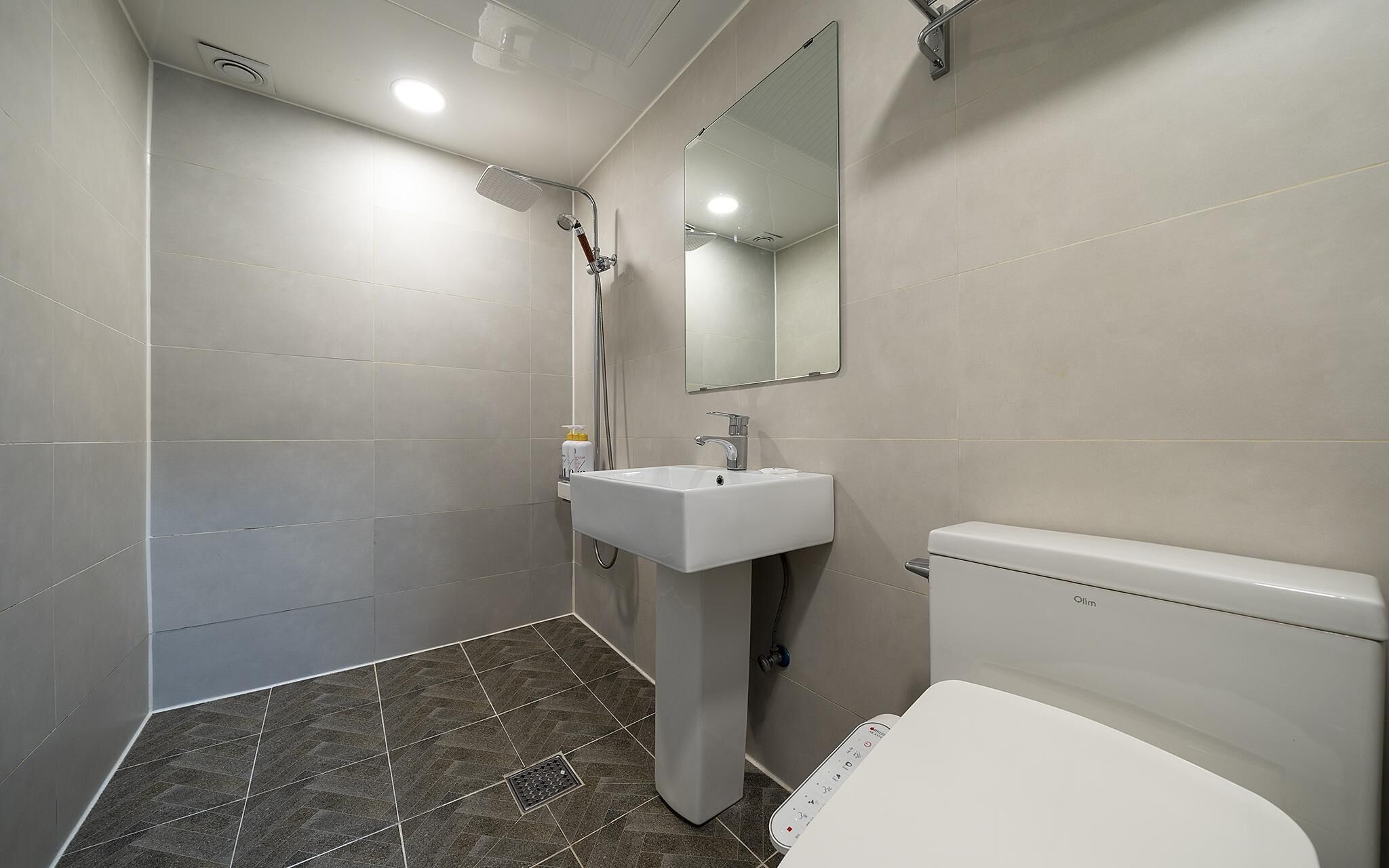 Incheon Hotel Prague