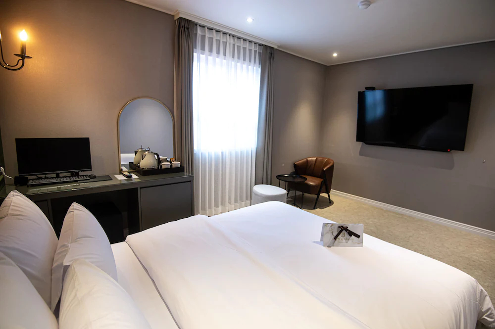 Jungwon Hotel