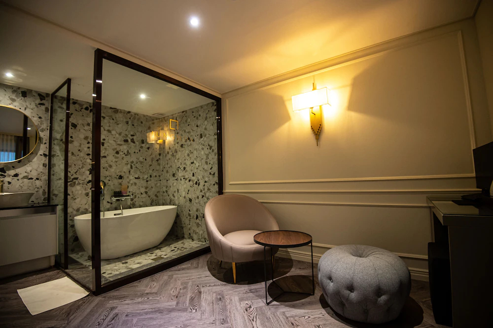 Jungwon Hotel