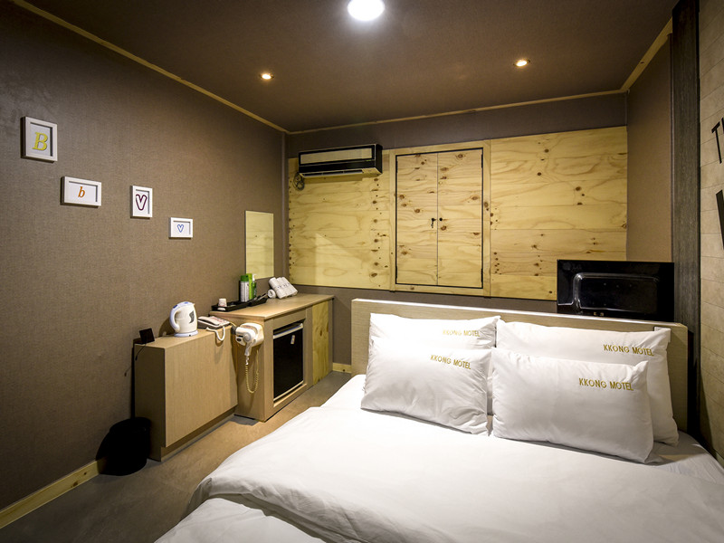 Kkong Motel