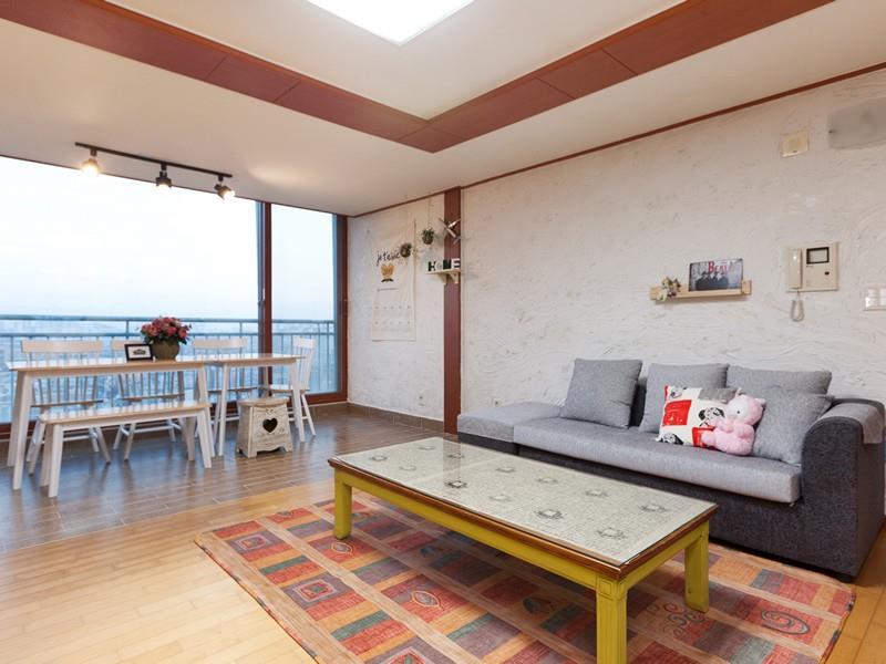 LUCERE - Binny's Guesthouse 'A' type