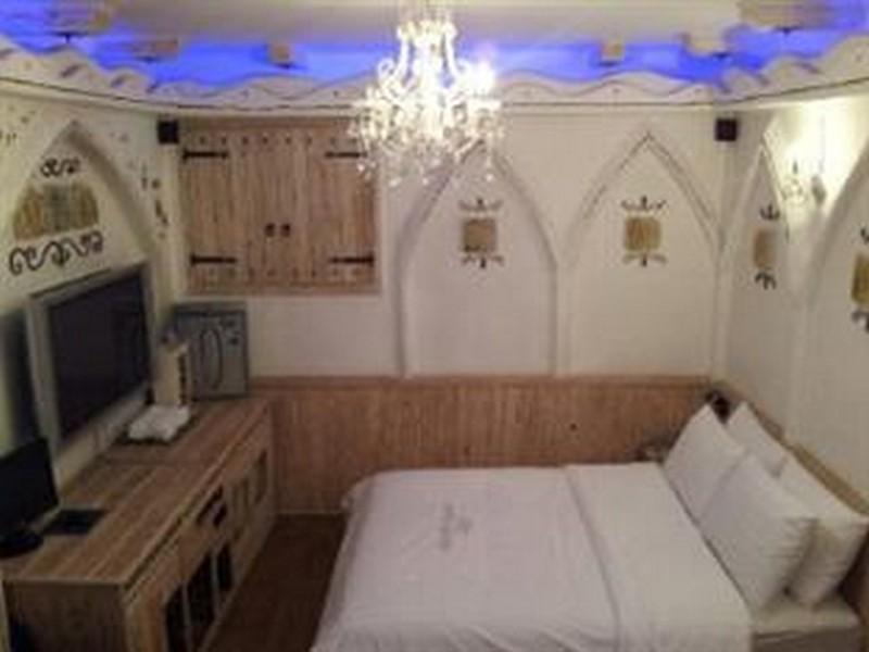Mai Hotel