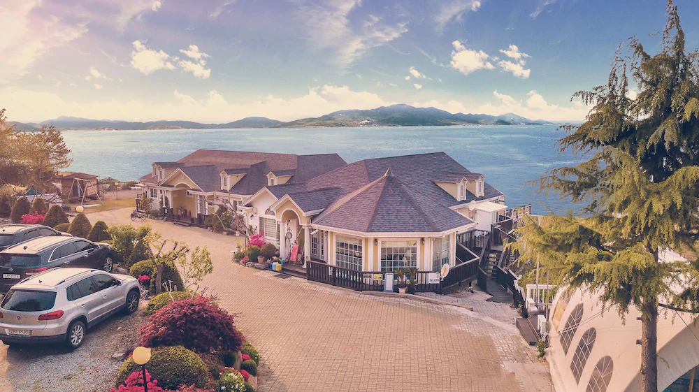 Mari Pension