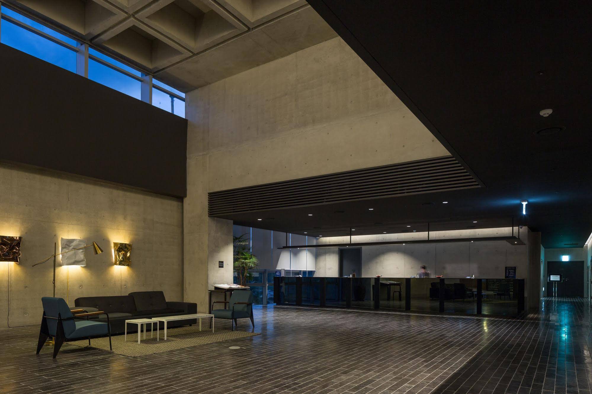 Nest Hotel