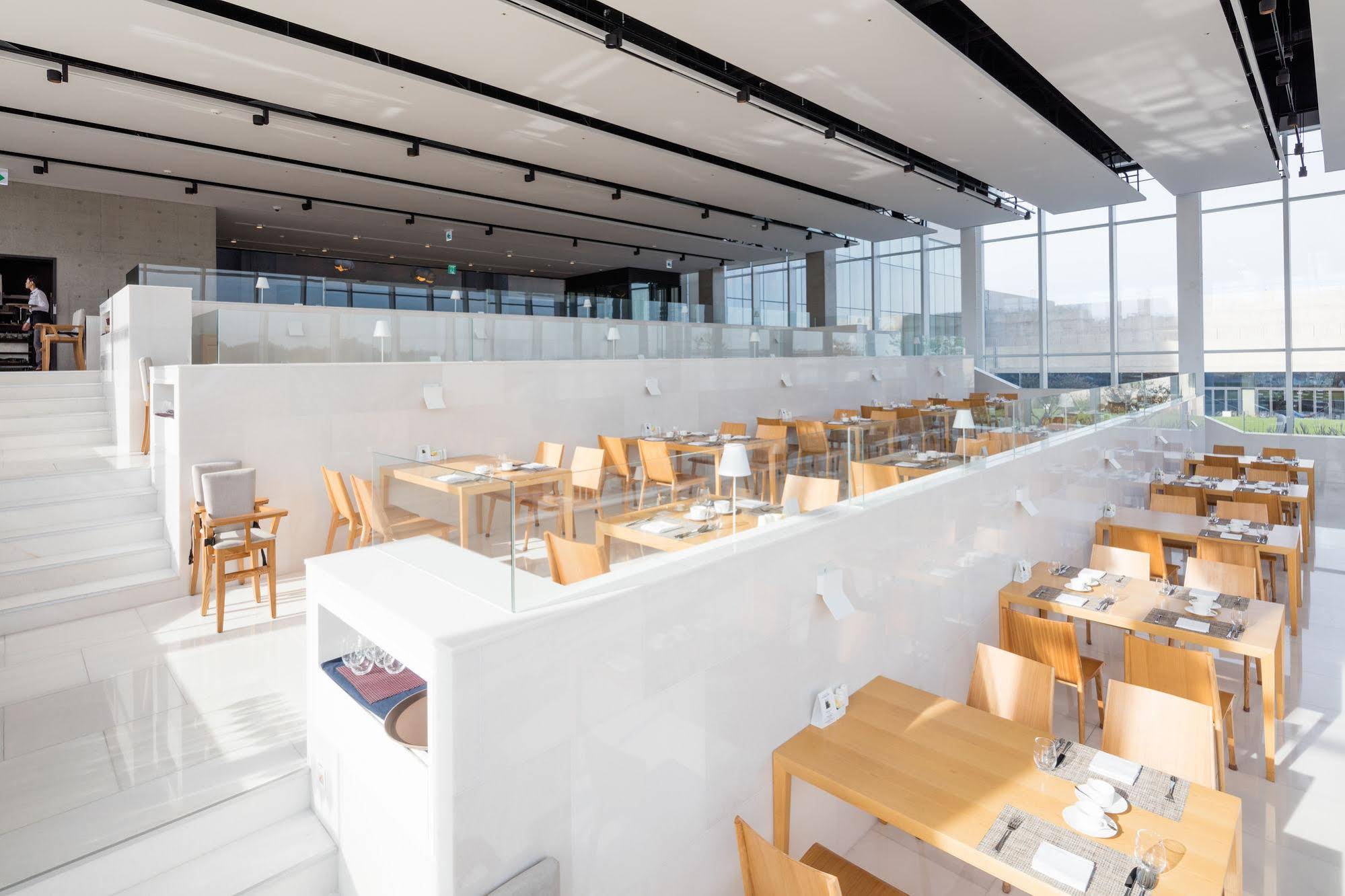 Nest Hotel