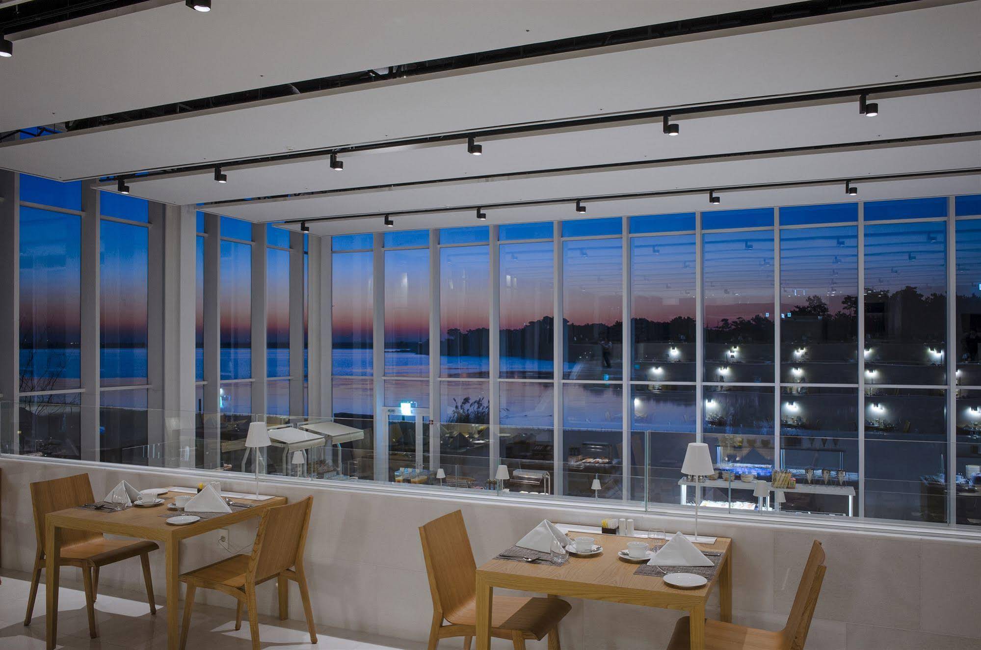Nest Hotel