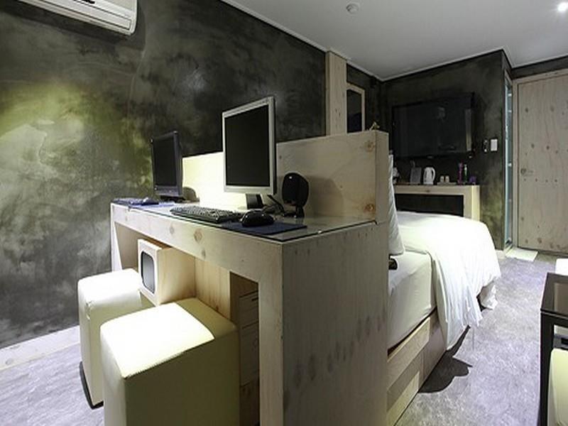 One Night Two Day Hotel