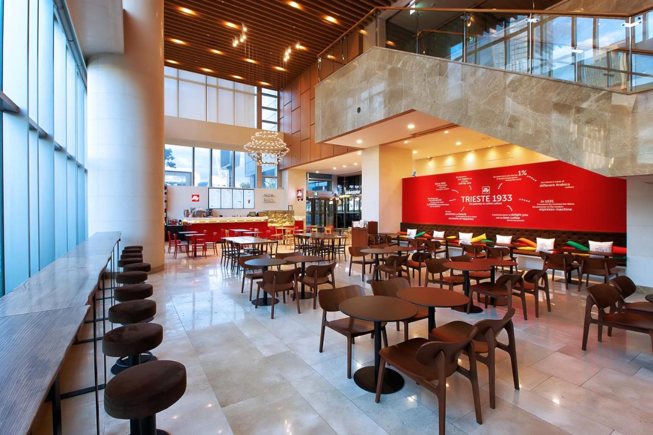 Orakai Songdo Park Hotel