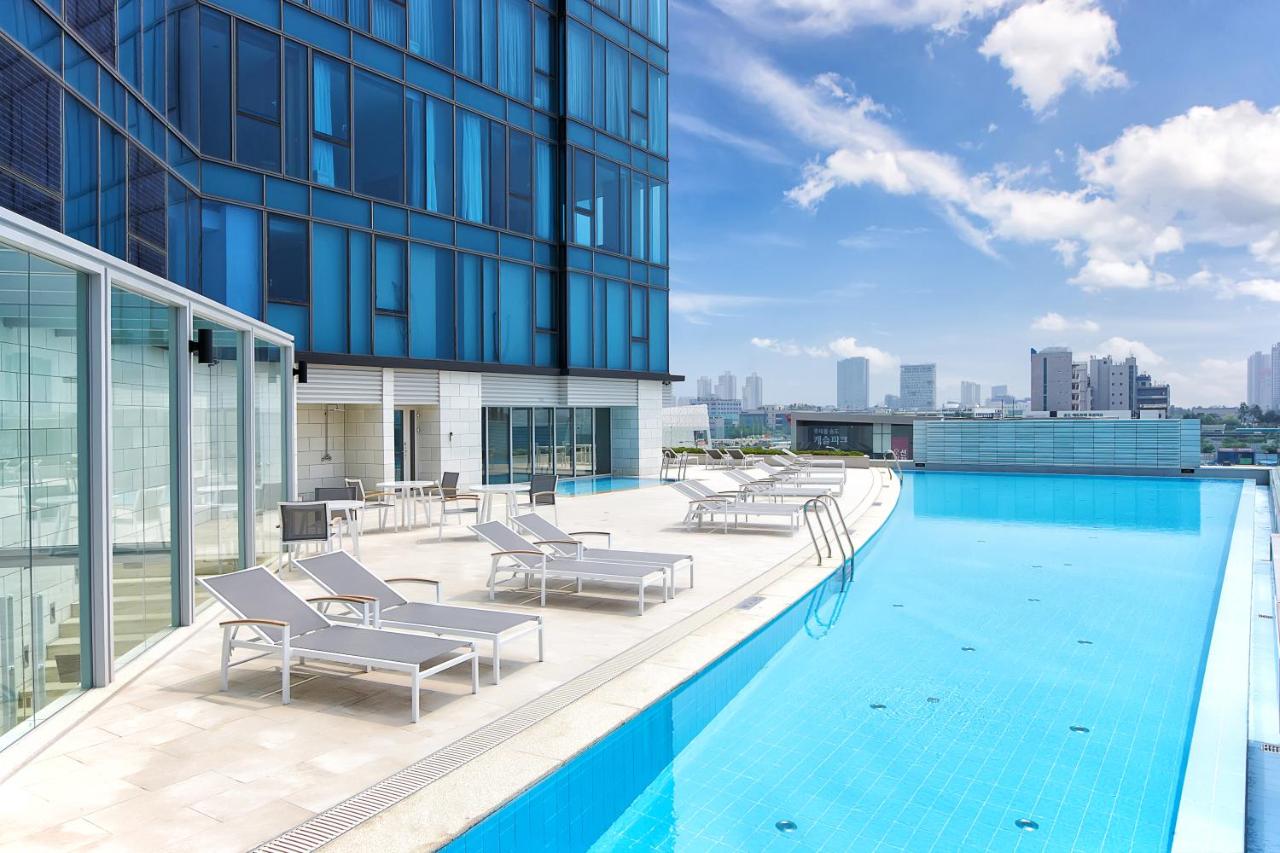 Orakai Songdo Park Hotel