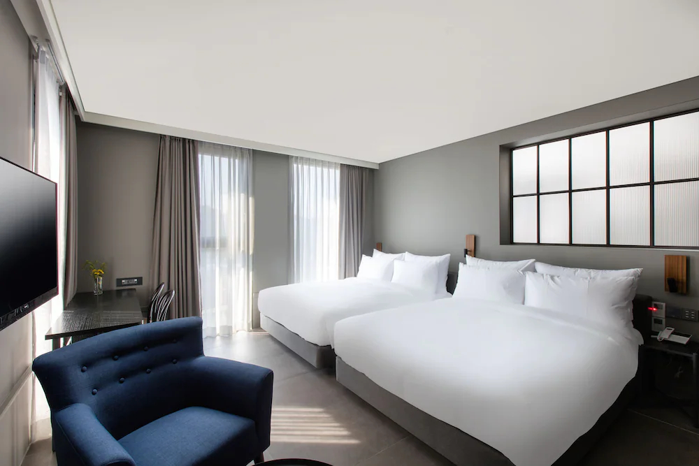 Park Marine Hotel