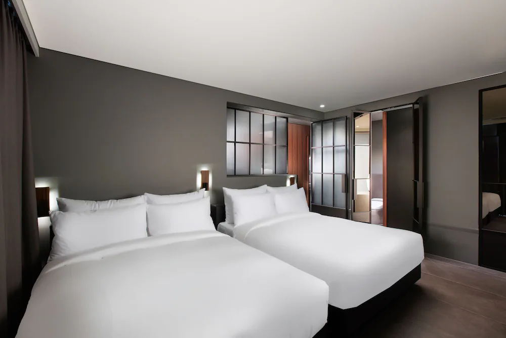 Park Marine Hotel