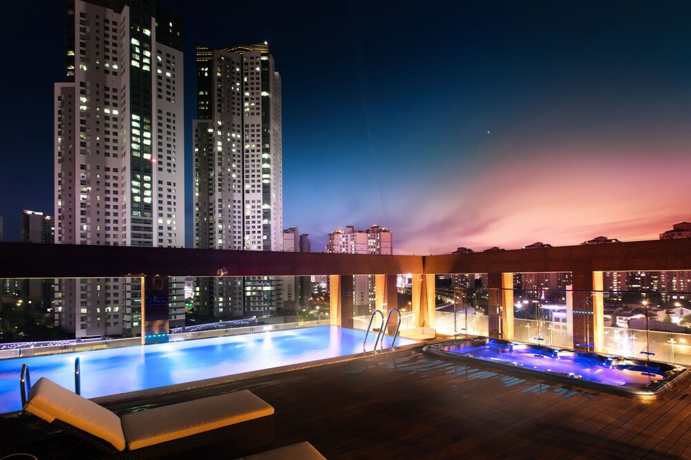 Park Marine Hotel