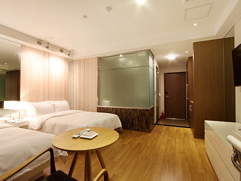 Wolmido Premiers Hotel