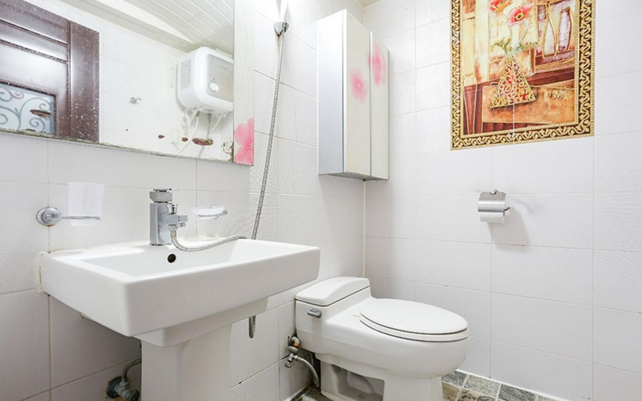 Seokmodo Beach White House Pension