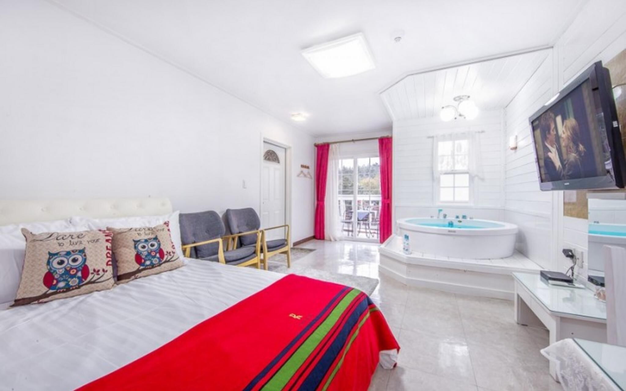 Seonjedo Iris Pension