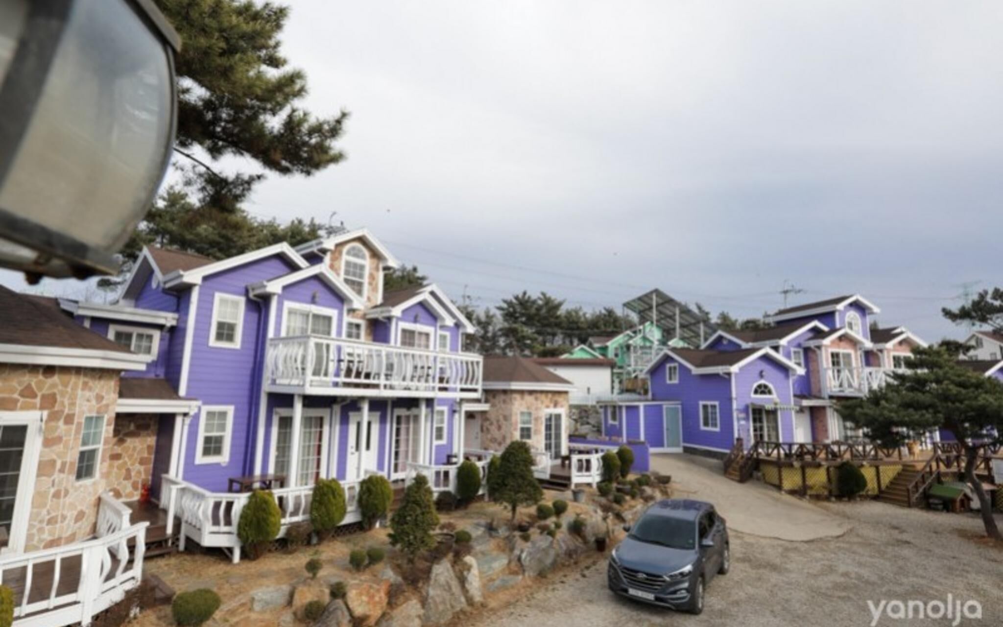 Seonjedo Iris Pension