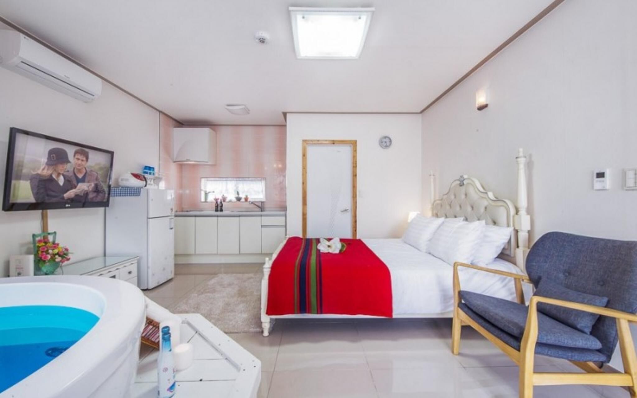 Seonjedo Iris Pension
