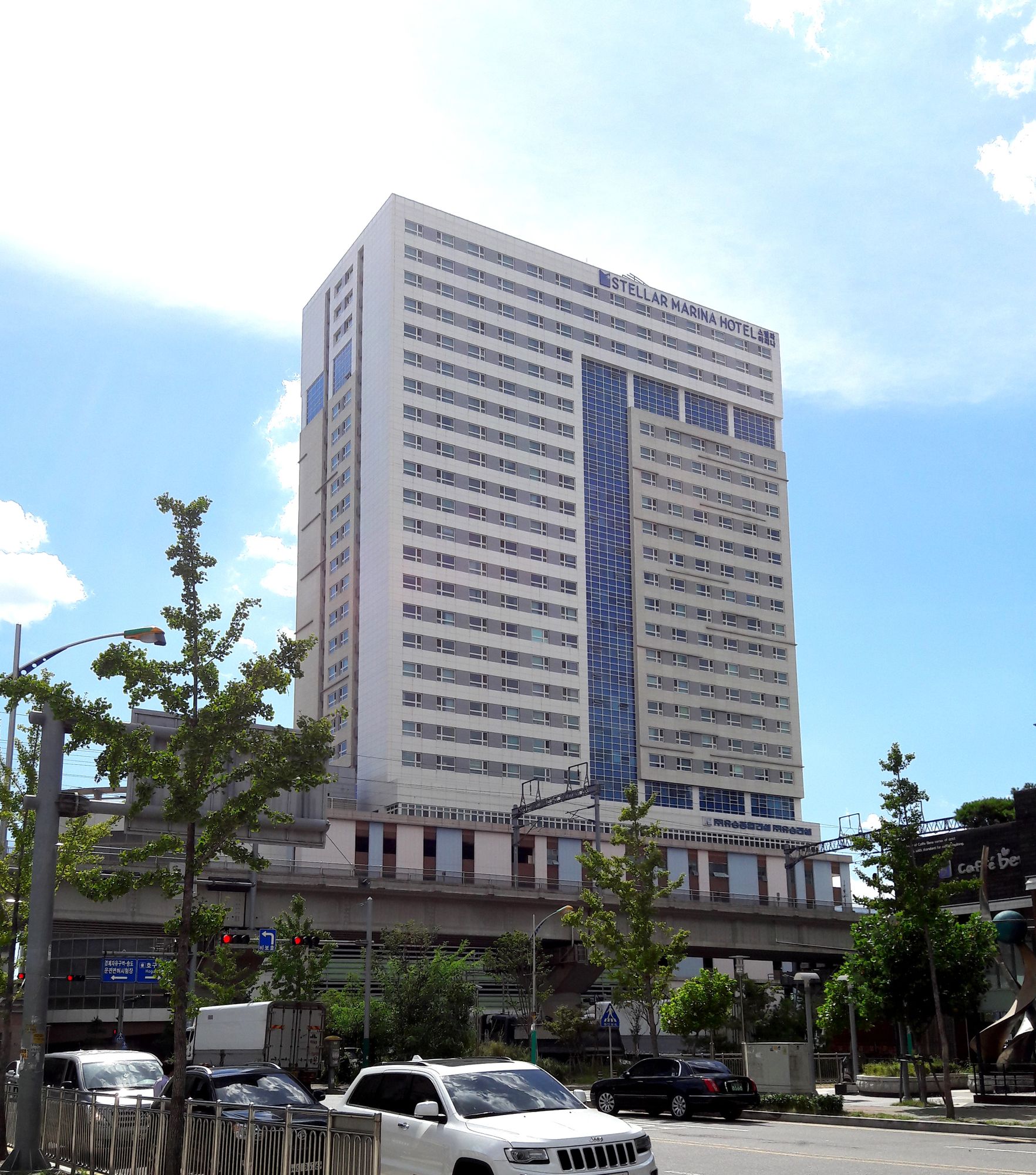 Stellar Marina Hotel