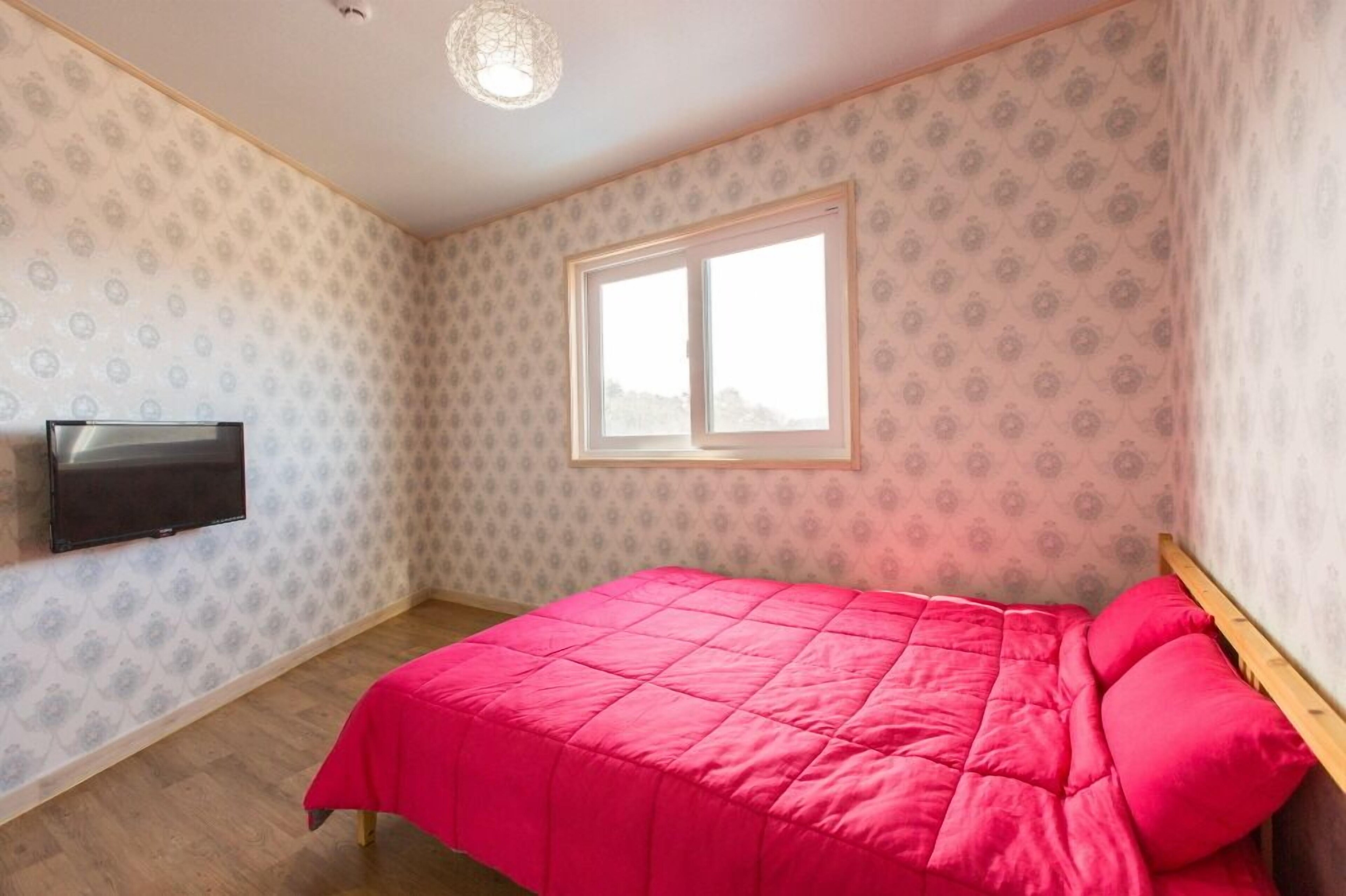 Sunrise Pension