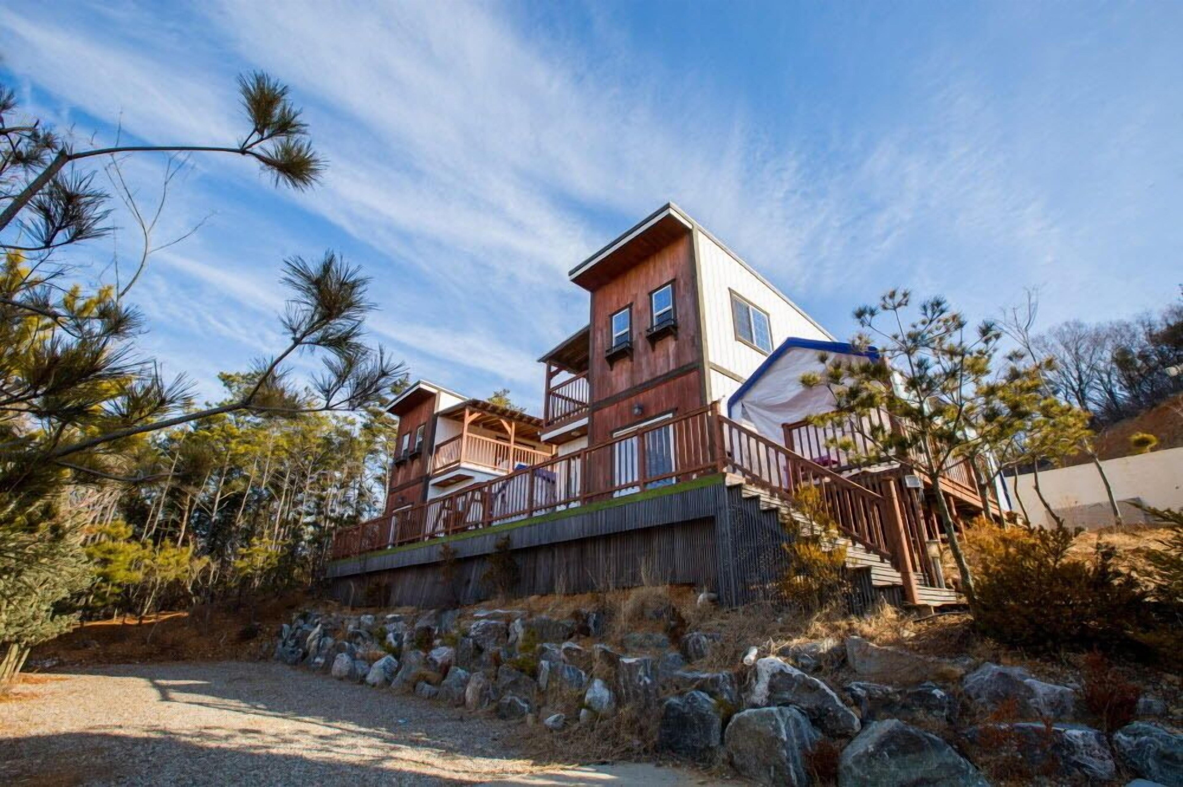 Sunrise Pension