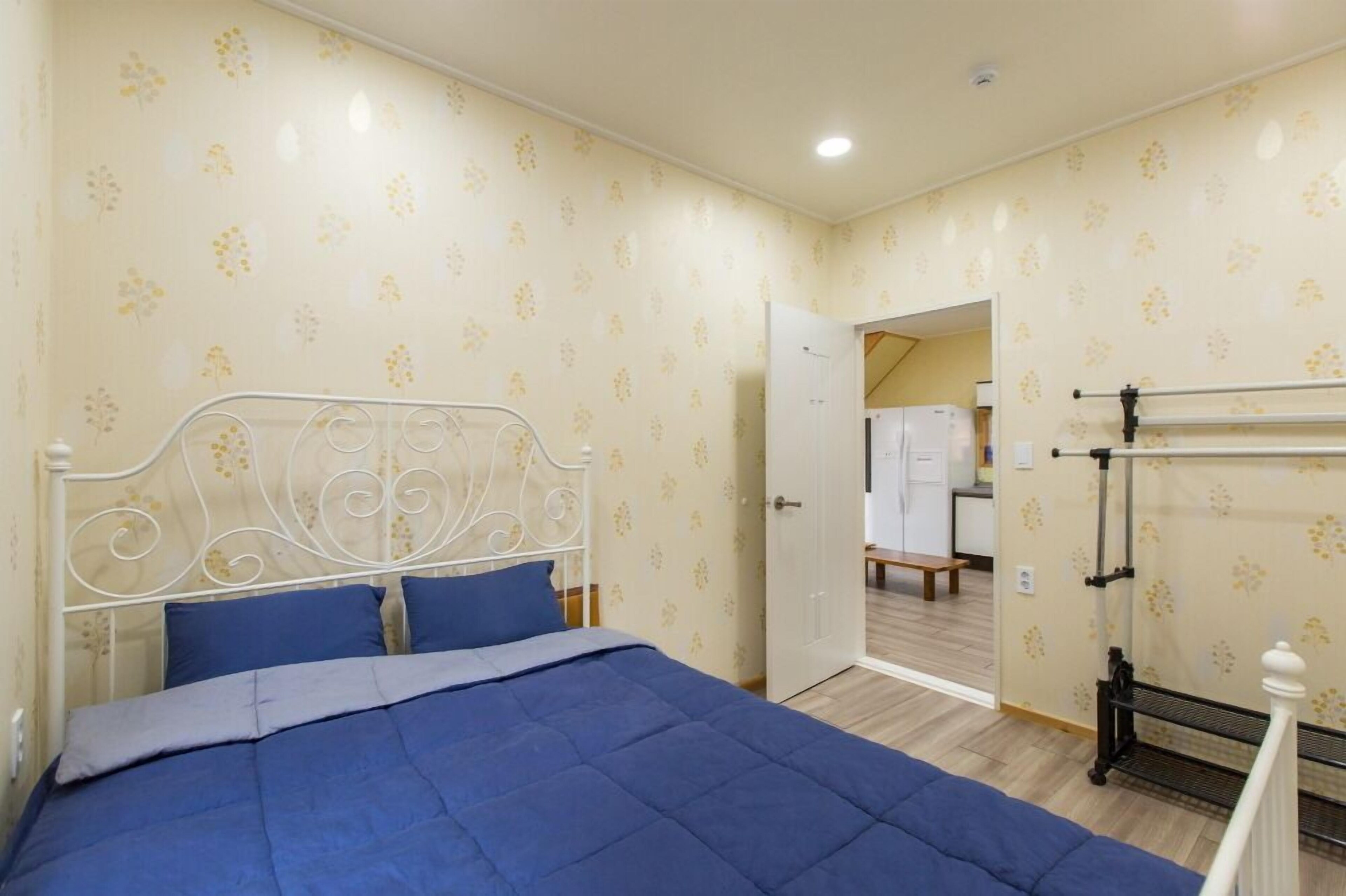 Sunrise Pension