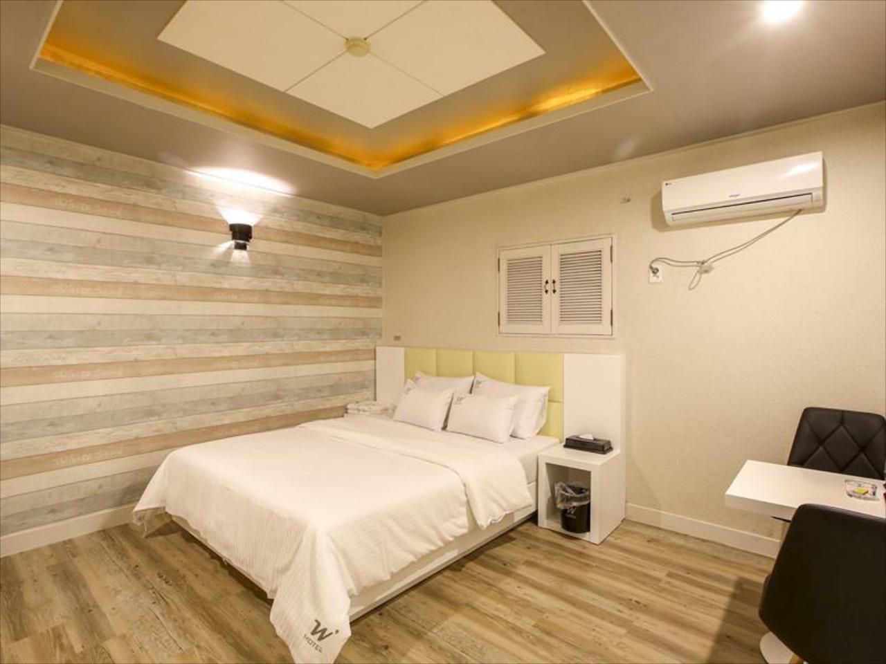 W Motel Juan