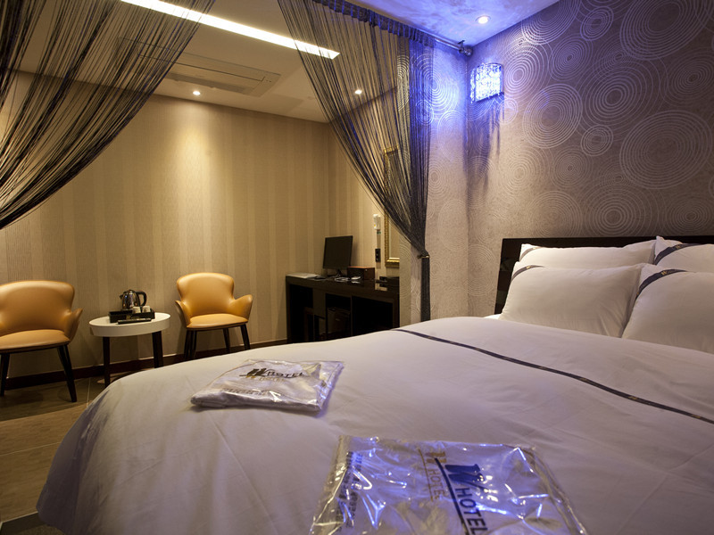 Wolmido W Tourist Hotel