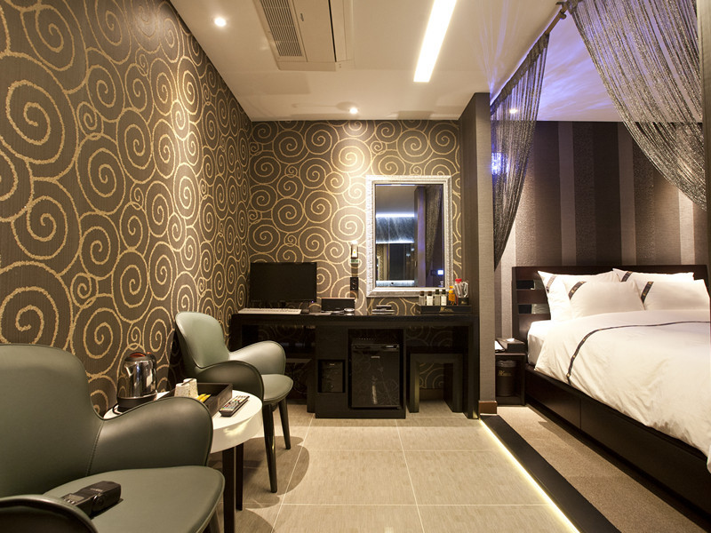 Wolmido W Tourist Hotel