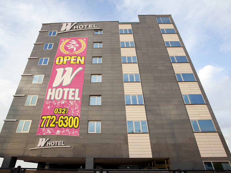 Wolmido W Tourist Hotel
