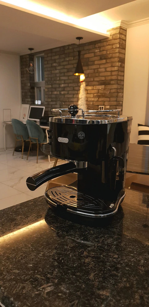 W Premium Airport Guesthouse