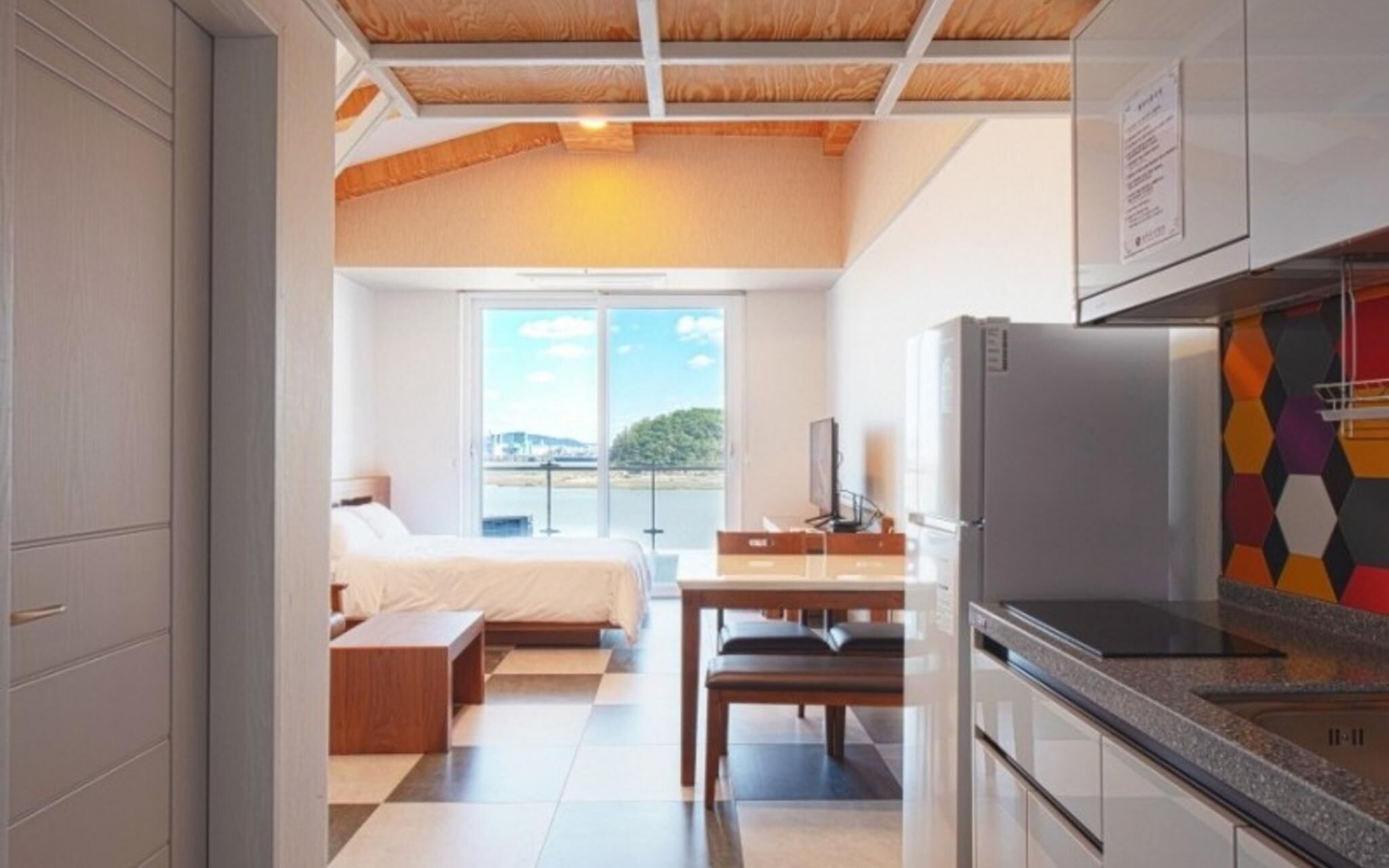 Yeongjongdo Blue Ocean Pension