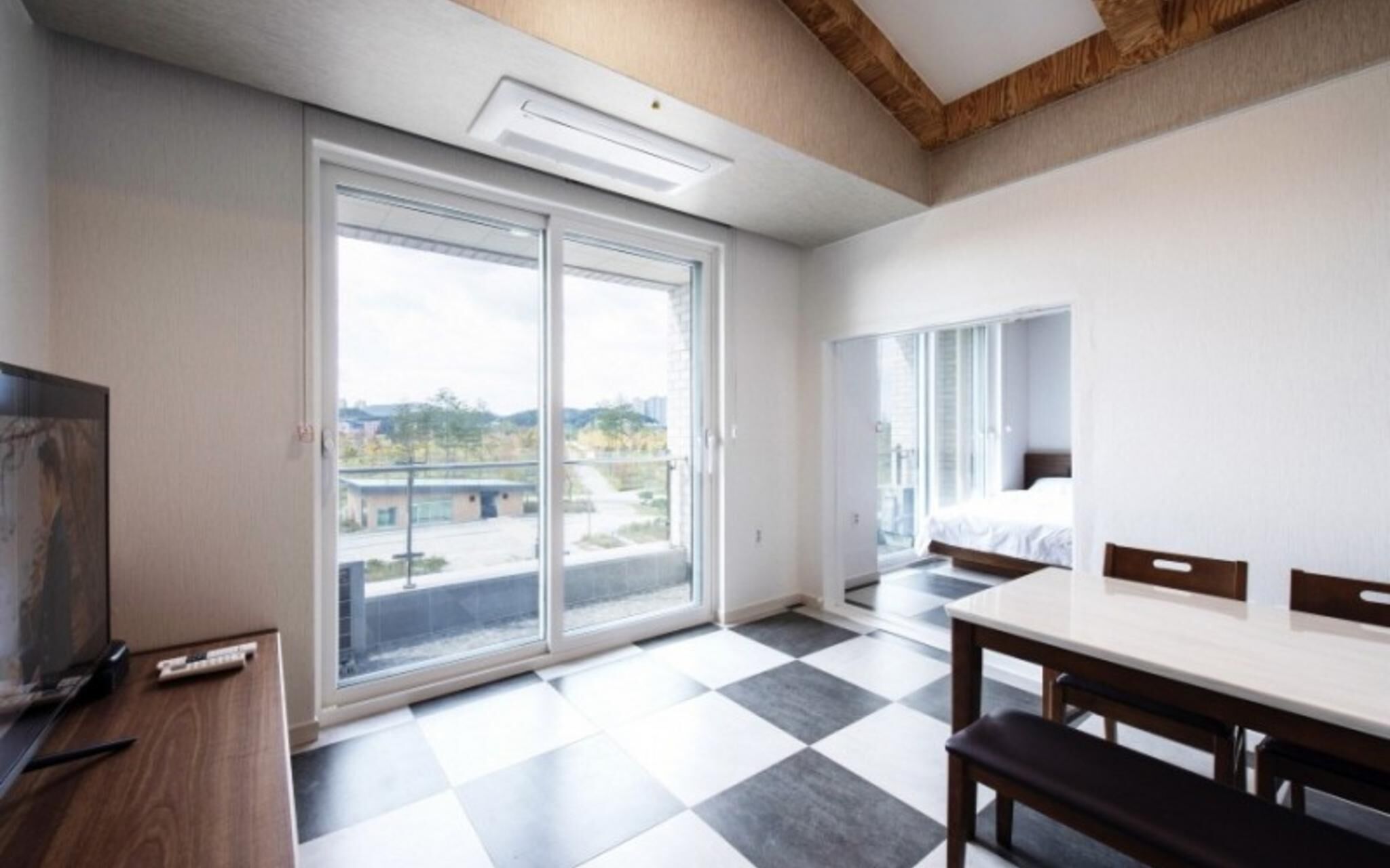 Yeongjongdo Blue Ocean Pension