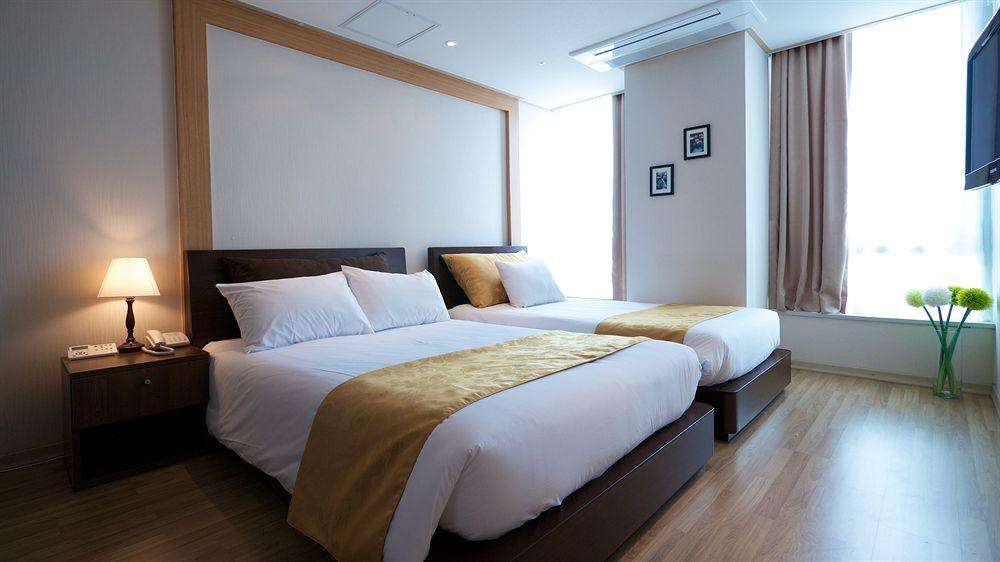 Hotel Zeumes Incheon Airport