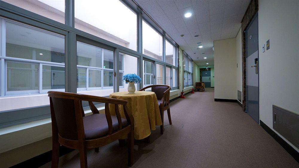 Hotel Zeumes Incheon Airport
