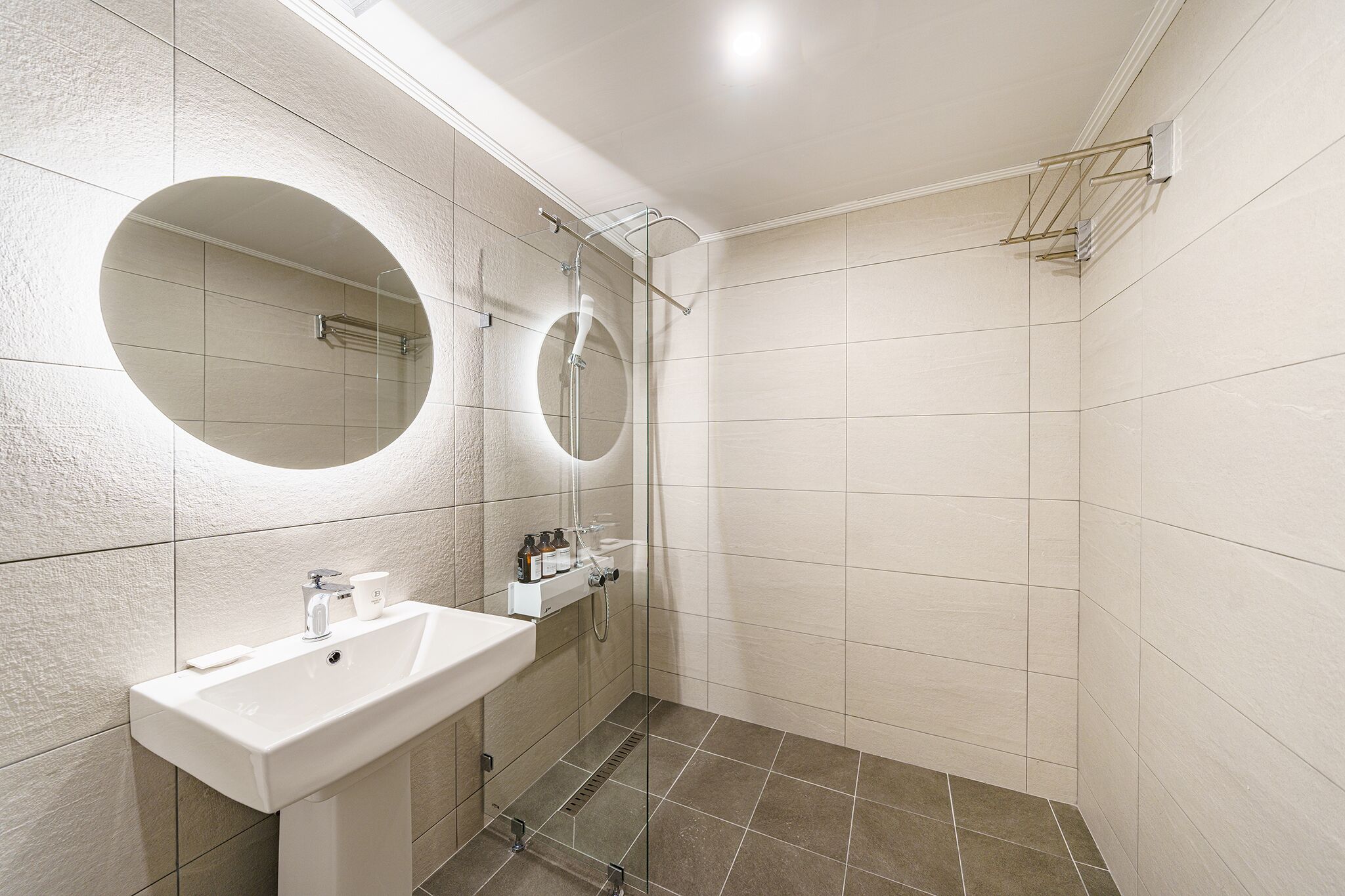 Brown Dot Hotel Jecheon