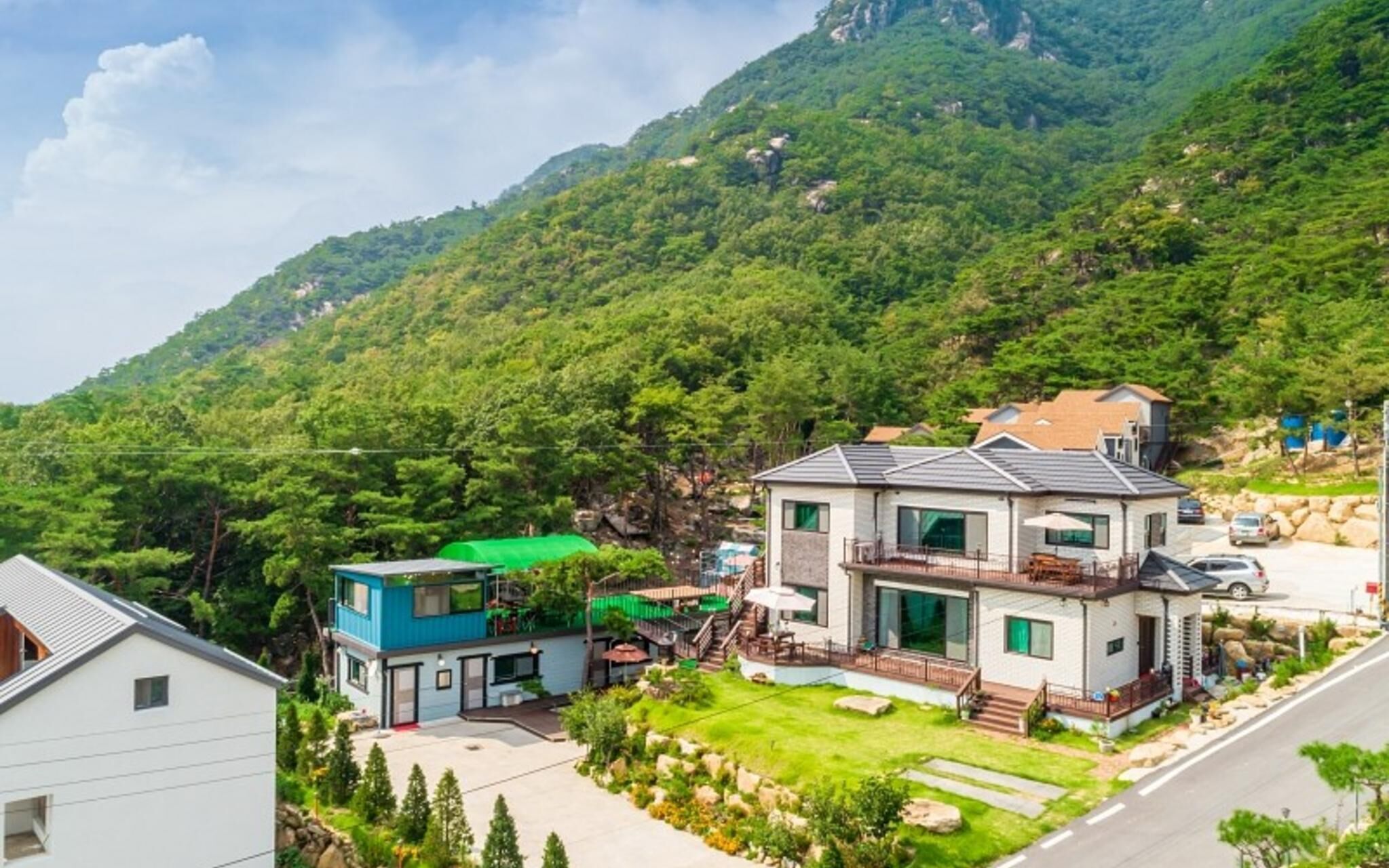 Four Seasons Pension Jecheon
