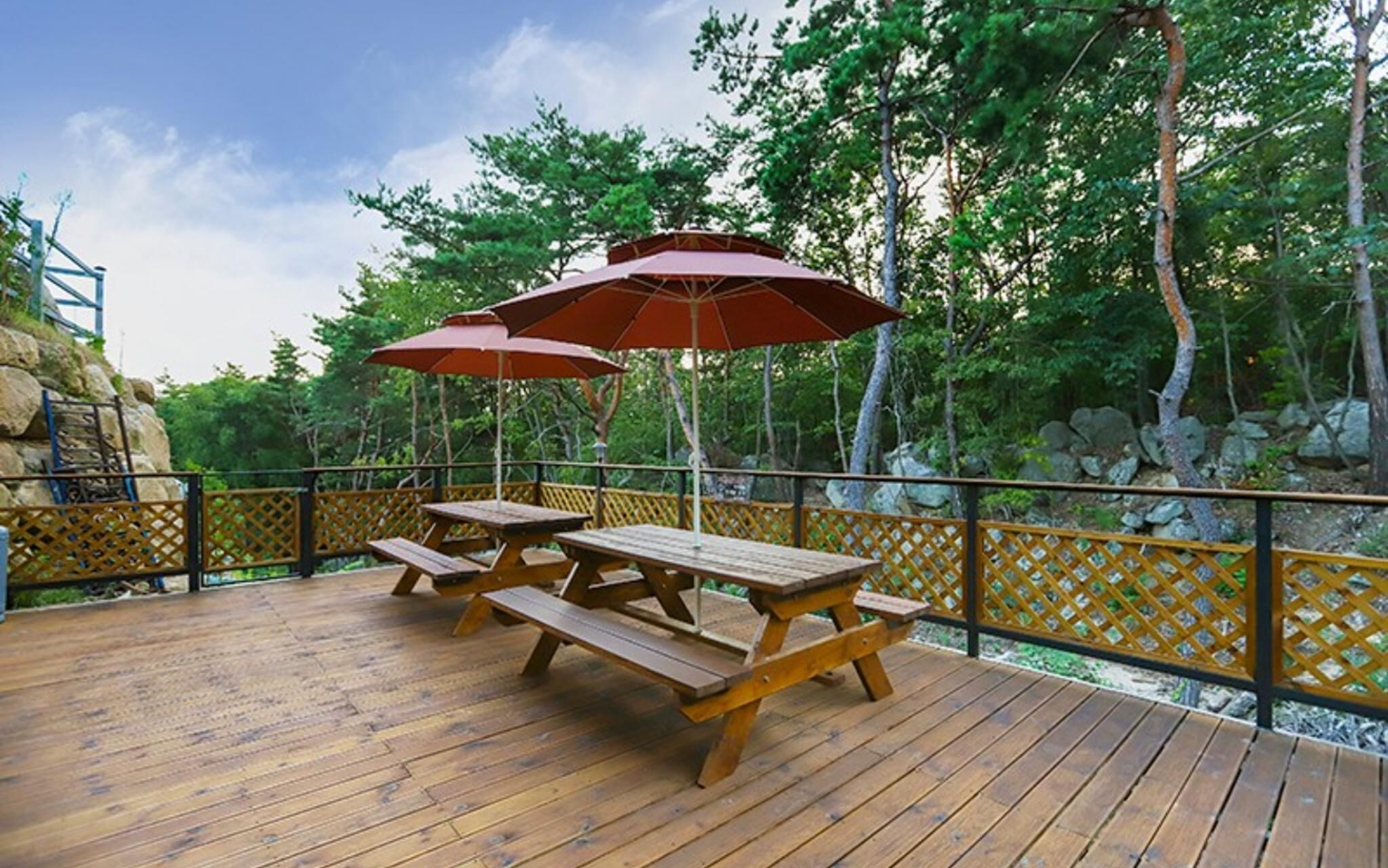 Four Seasons Pension Jecheon