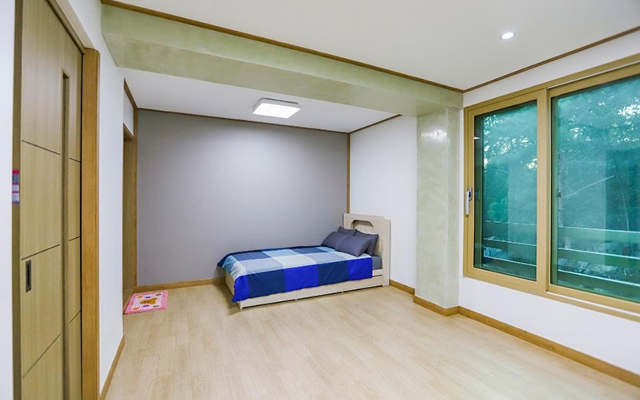 Four Seasons Pension Jecheon