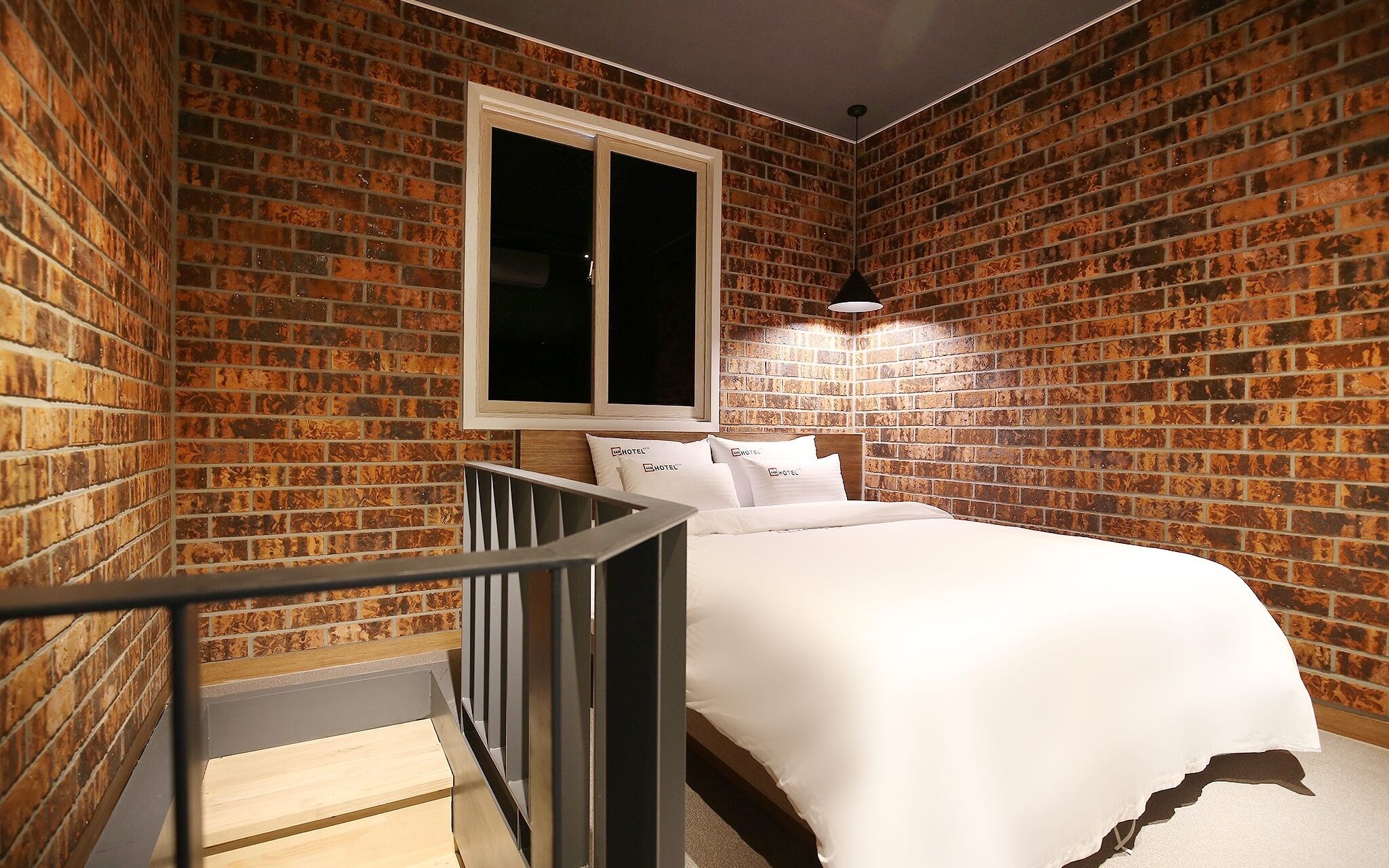Jecheon Case Hotel