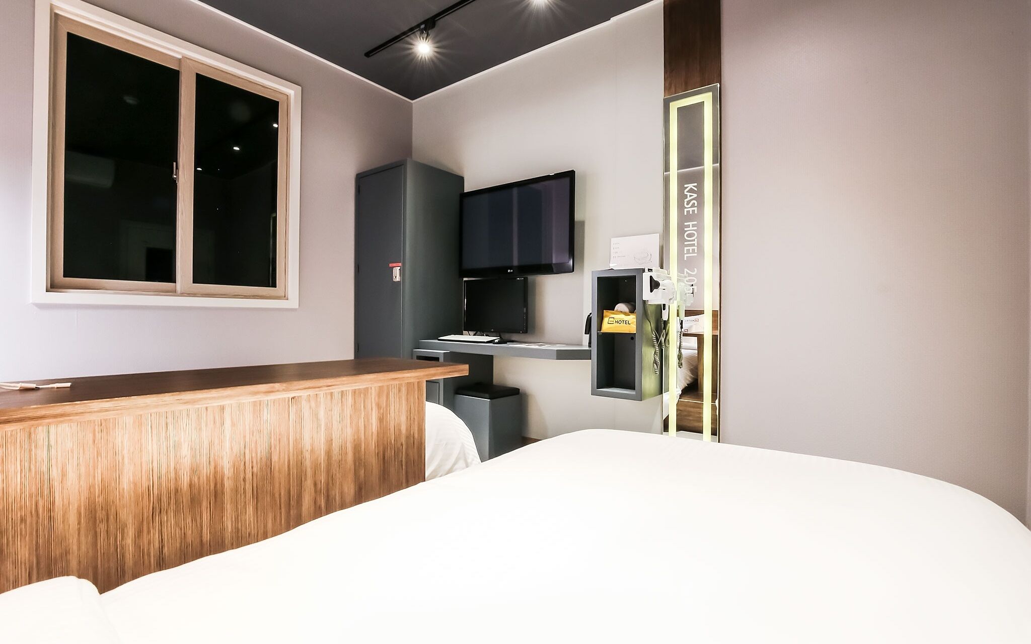 Jecheon Case Hotel