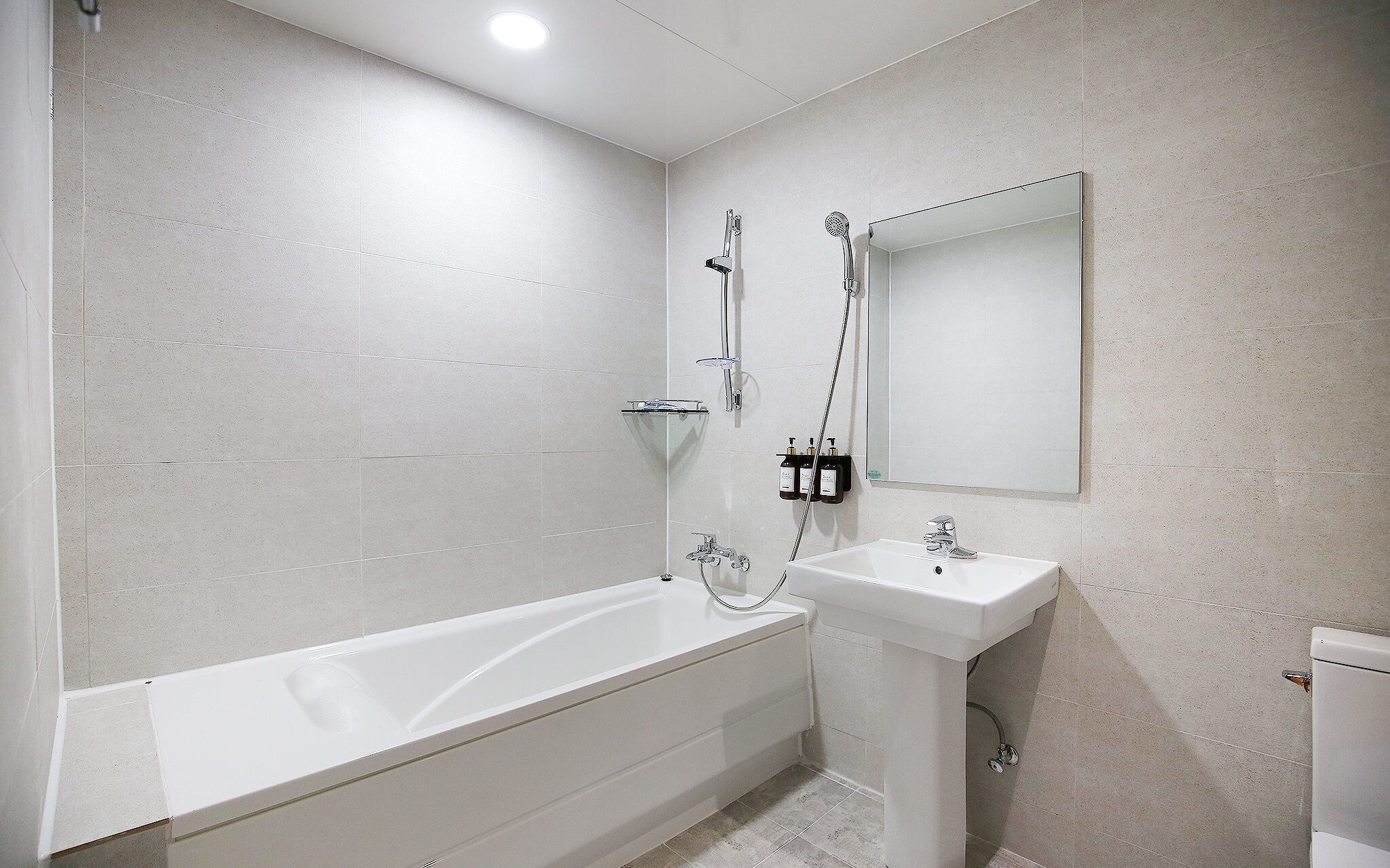 Jecheon Case Hotel