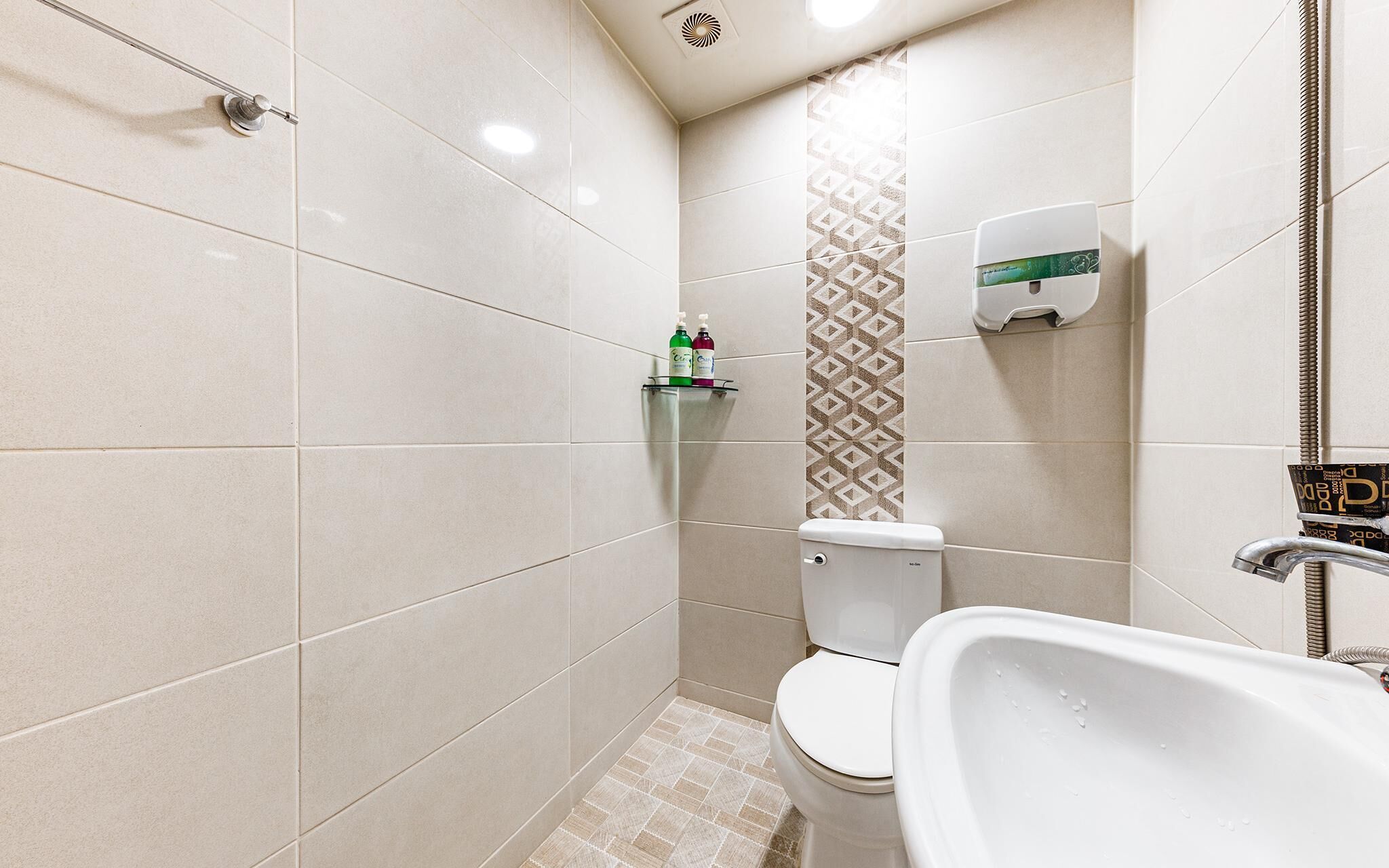 Jecheon Cello Motel