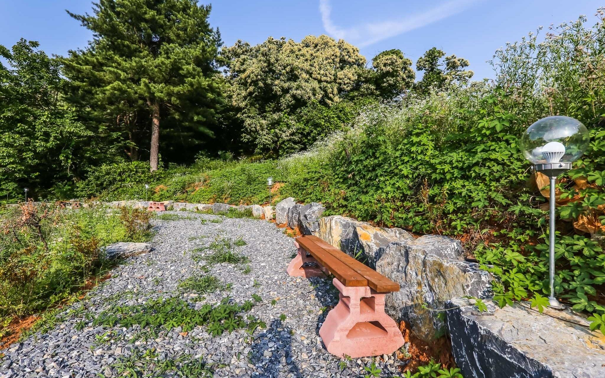 Jecheon Cheongpung Bali Hotel