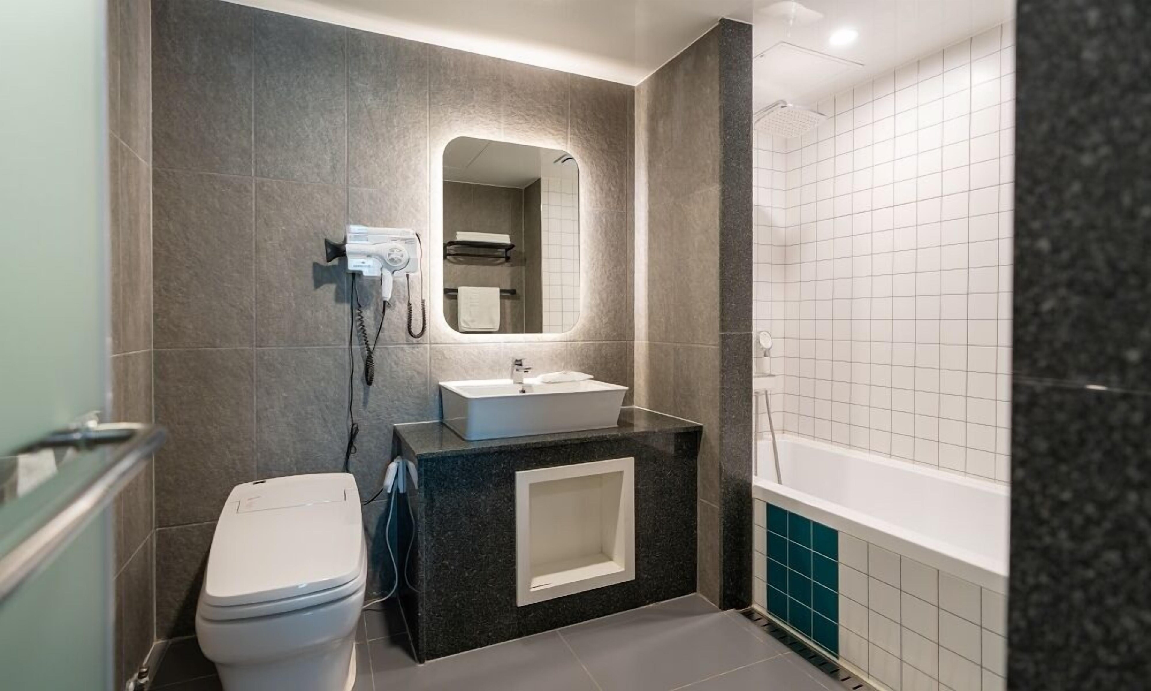 Jecheon Hound Hotel